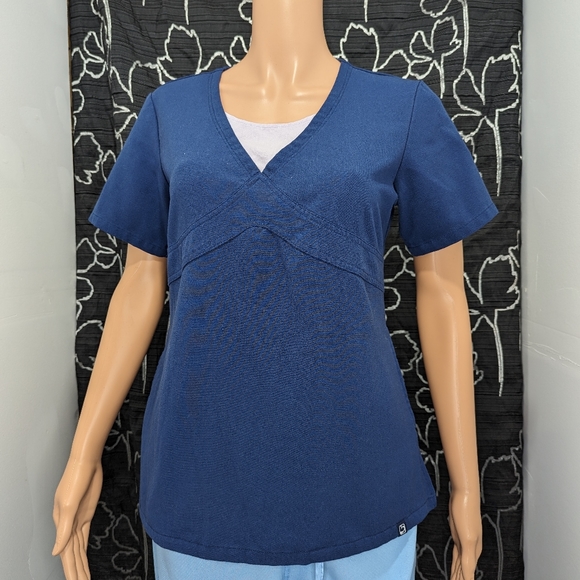 SCRUB SKIRT - Picture 2 of 3